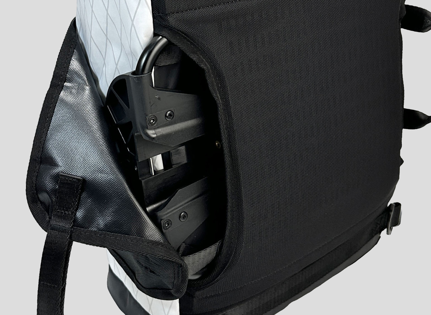 S-Hook_Water Resistant Ultra Light Backpack For Brompton Bikes