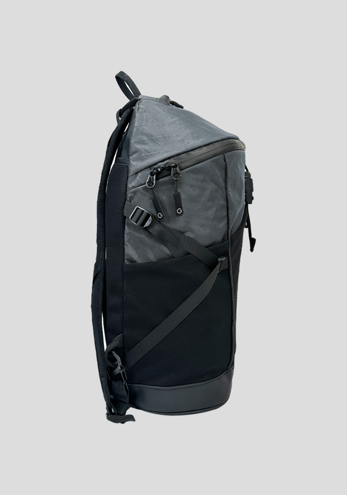 Water resistant ultra light backpack for Brompton bikes in grey - Image 4